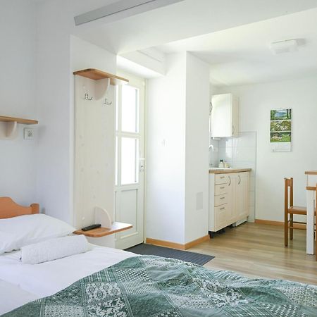 Apartma Pri Bizjaku Bohinj Exteriör bild