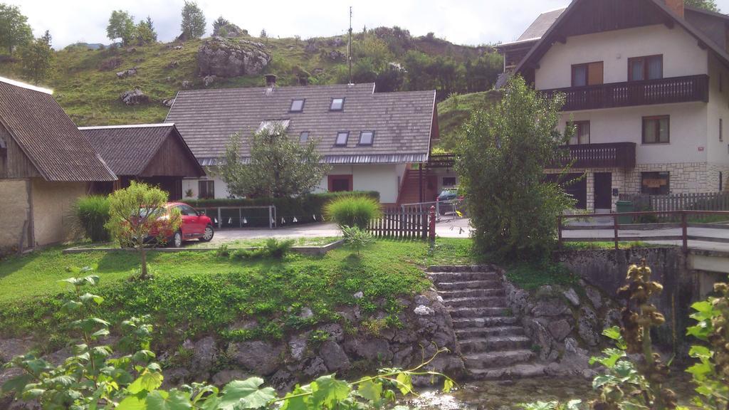 Apartma Pri Bizjaku Bohinj Exteriör bild