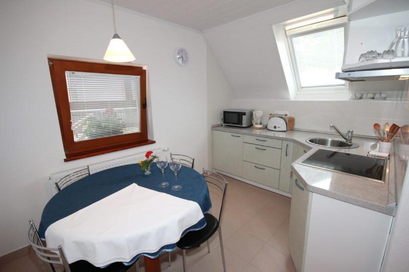 Apartma Pri Bizjaku Bohinj Exteriör bild
